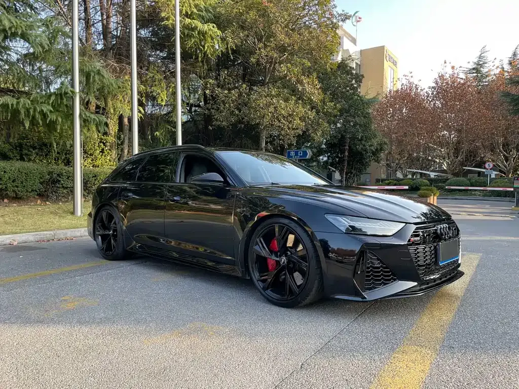 Audi RS 6 2022 из CN, фото 8