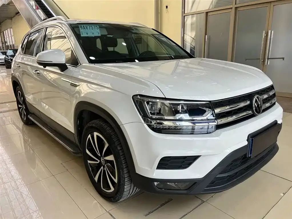 Volkswagen Tharu — фото 7