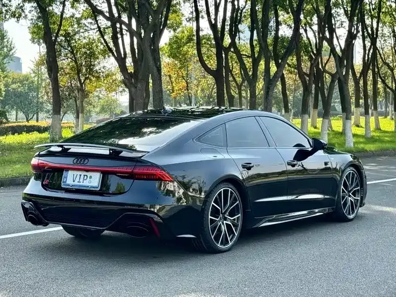 Audi A7 2022 из CN, фото 8
