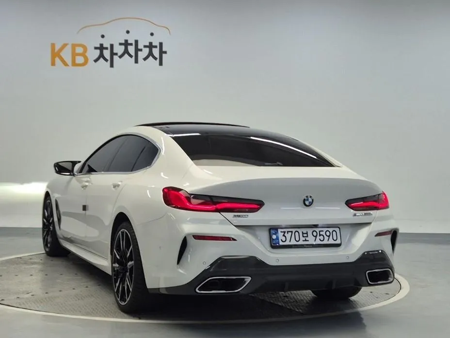 BMW 8-Series 2024 из KR, фото 4