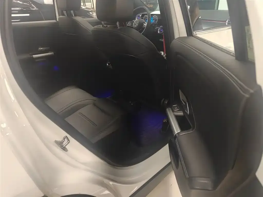 Mercedes-Benz GLA — фото 2