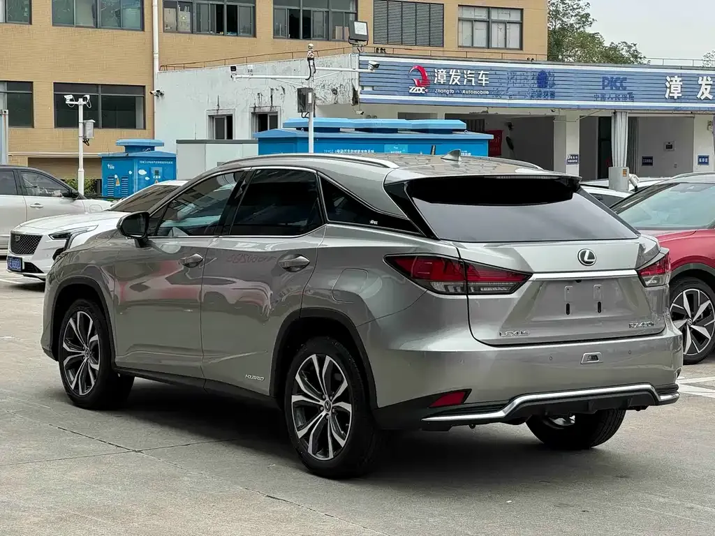 Lexus RX — фото 7