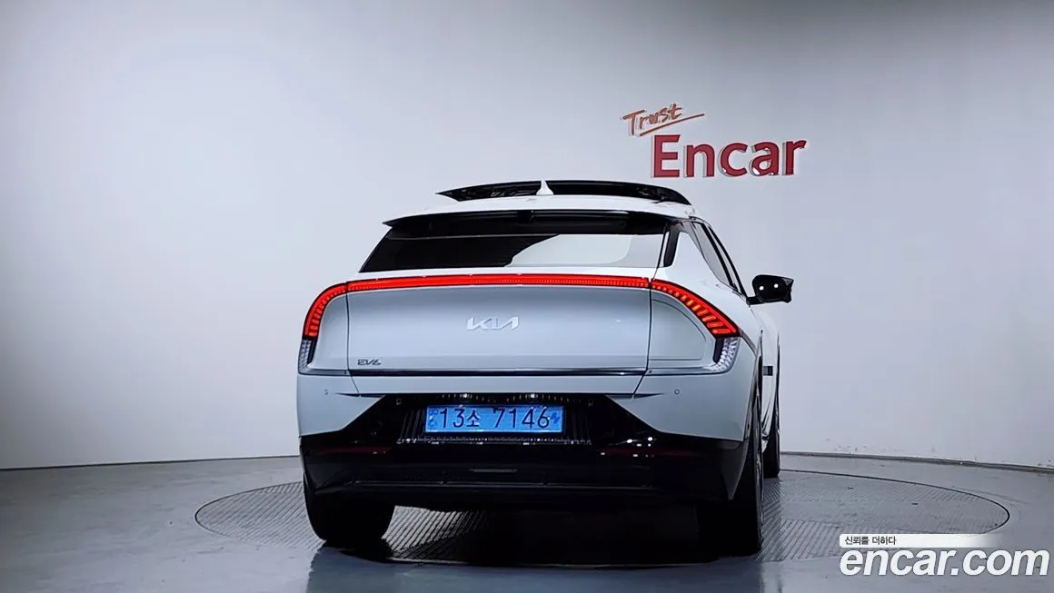 Kia EV6 — фото 4