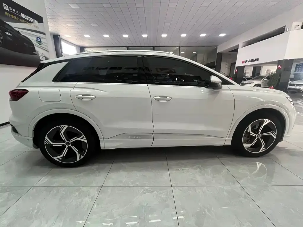 Audi Q4 e-tron 2023 из CN, фото 3