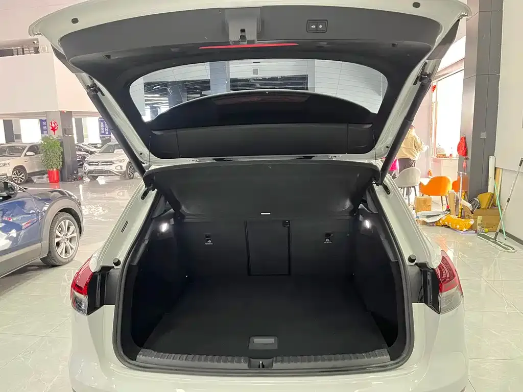 Audi Q4 e-tron 2023 из CN, фото 2