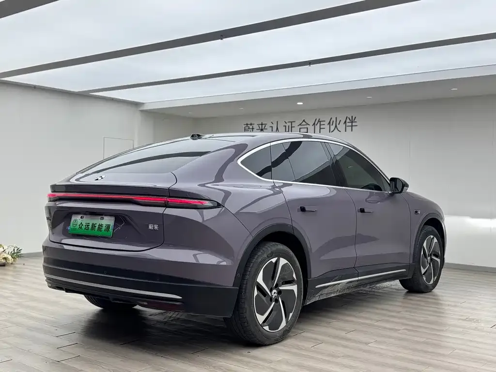NIO EC6 — фото 9