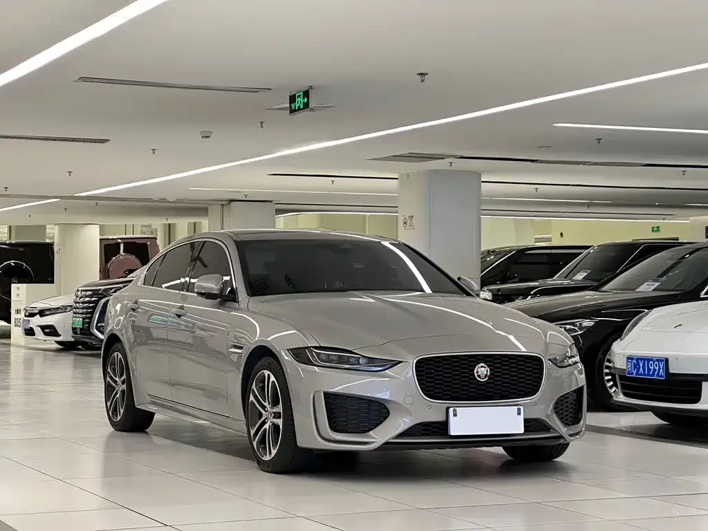 Jaguar XEL — фото 3