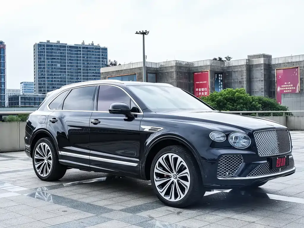 Bentley Bentayga — фото 4