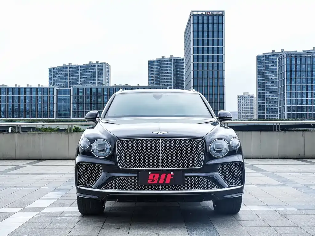Bentley Bentayga — фото 7