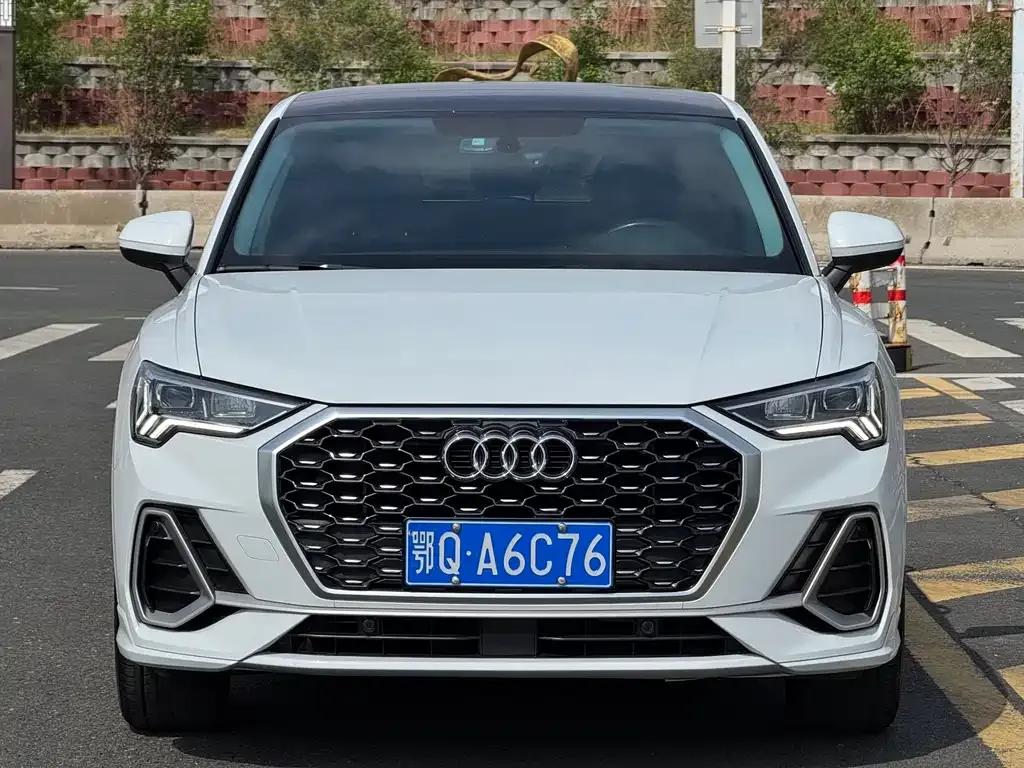 Audi Q3 Sportback 2022 из CN, фото 5