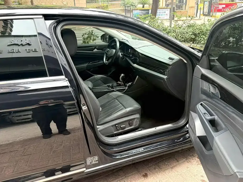 Volkswagen Passat New Energy 2023 из CN, фото 6