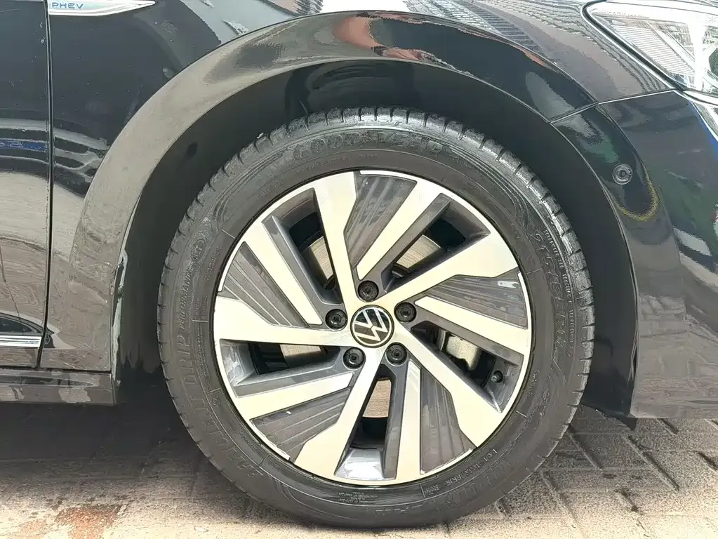 Volkswagen Passat New Energy 2023 из CN, фото 4