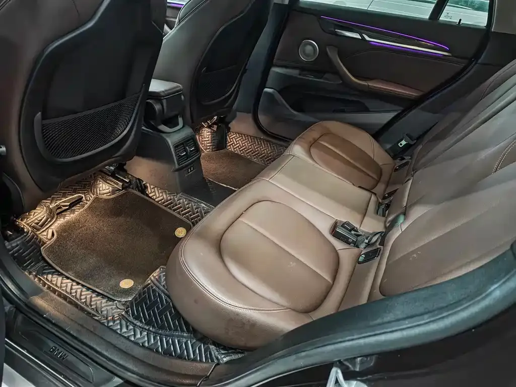 BMW X1 2022 из CN, фото 5