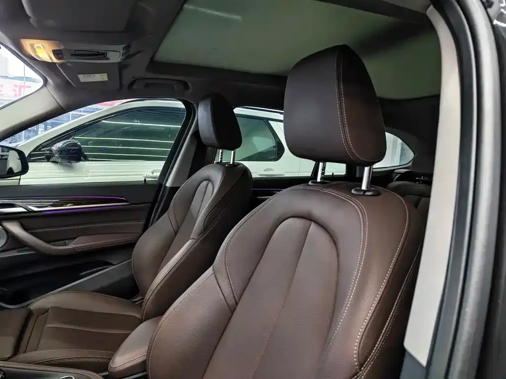 BMW X1 2022 из CN, фото 8