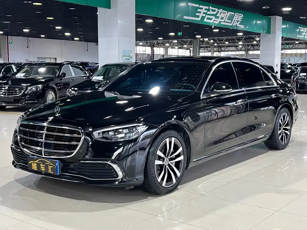 Mercedes-Benz S-Class — фото 1
