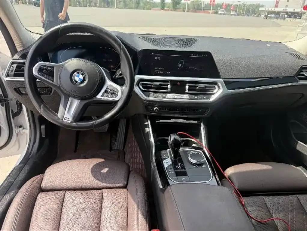 BMW 3 Series 2022 из CN, фото 7