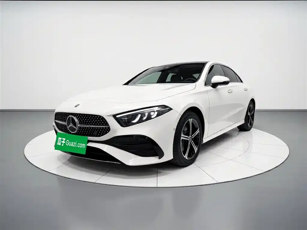 Mercedes-Benz A-Class — фото 7