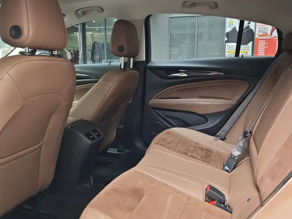 Buick Regal 2023 из CN, фото 5