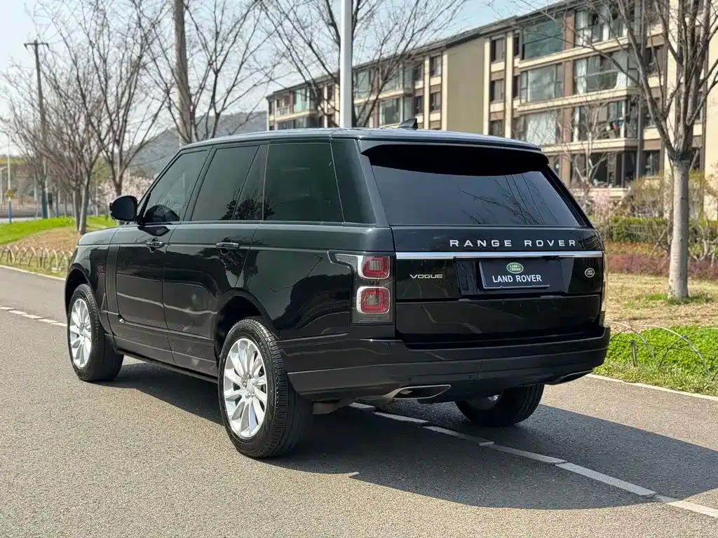 Land Rover Range Rover — фото 10