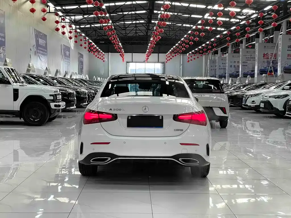Mercedes-Benz A-Class — фото 10