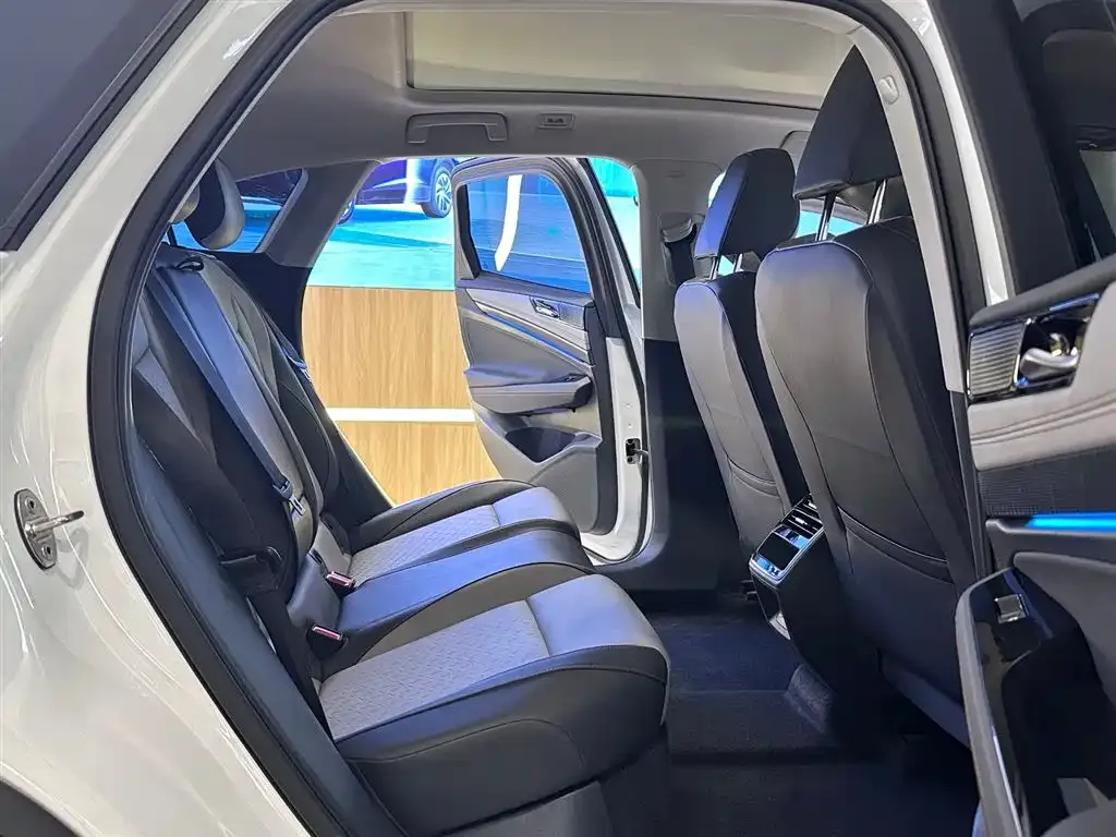 Volkswagen ID.7 VIZZION 2024 из CN, фото 9