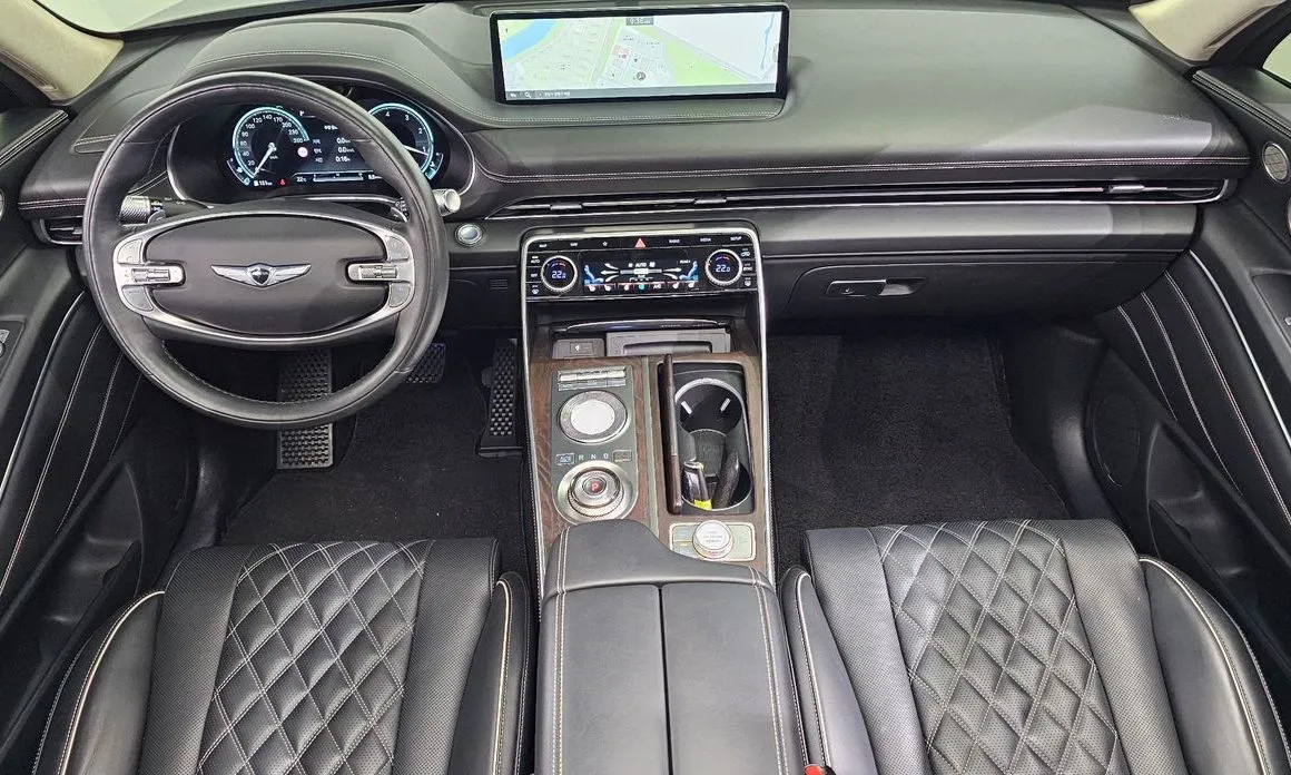 Genesis GV80 — фото 10
