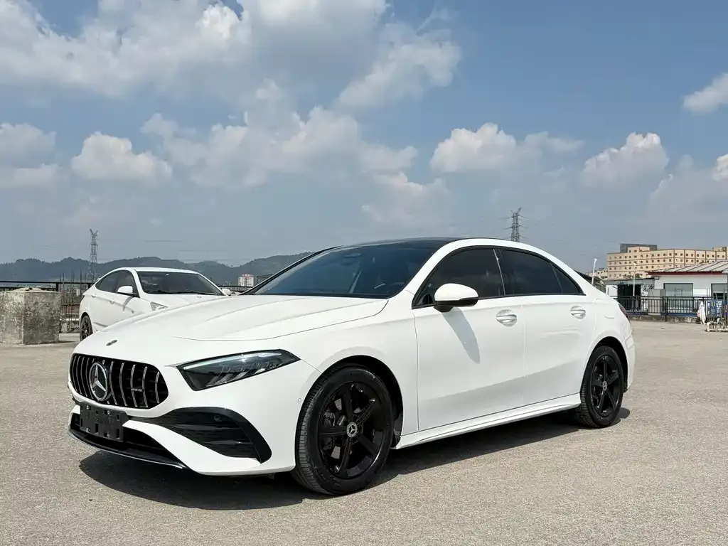 Mercedes-Benz A-Class — фото 1