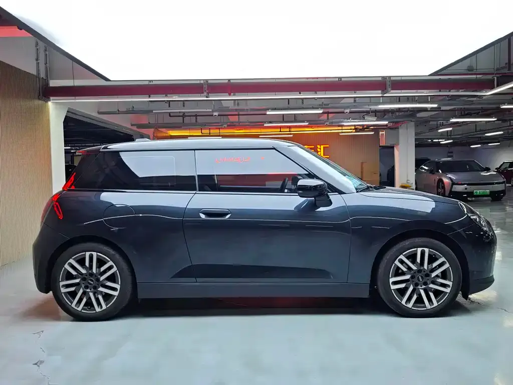 MINI Cooper EV 2024 из CN, фото 9
