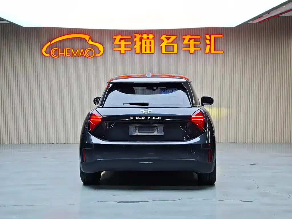 MINI Cooper EV 2024 из CN, фото 3