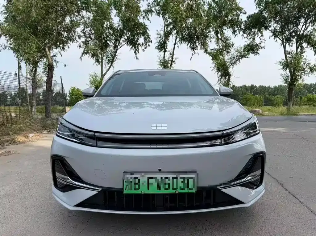Geely Galaxy A7 — фото 3