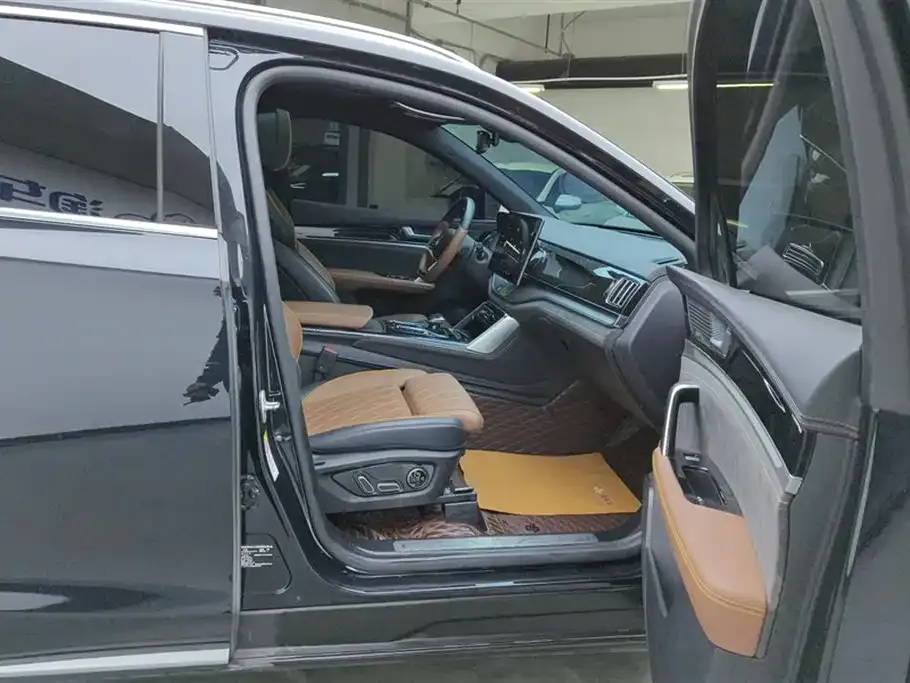 BYD Tang New Energy — фото 10