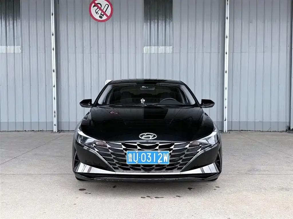 Hyundai Elantra — фото 8