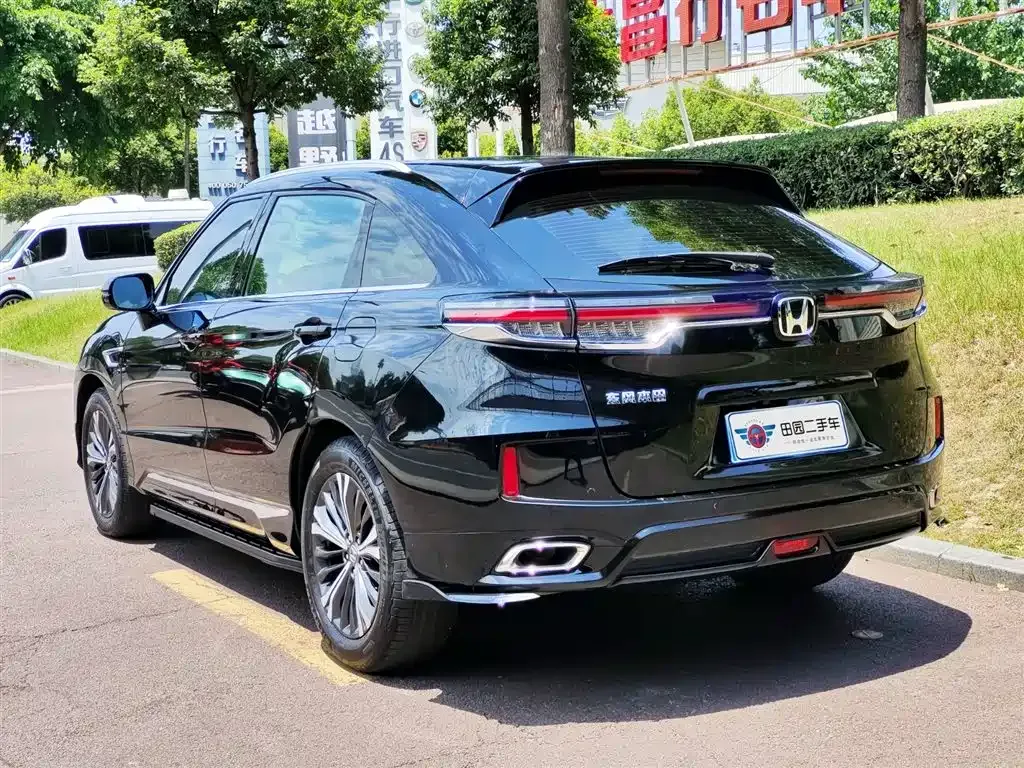 Honda UR-V — фото 8