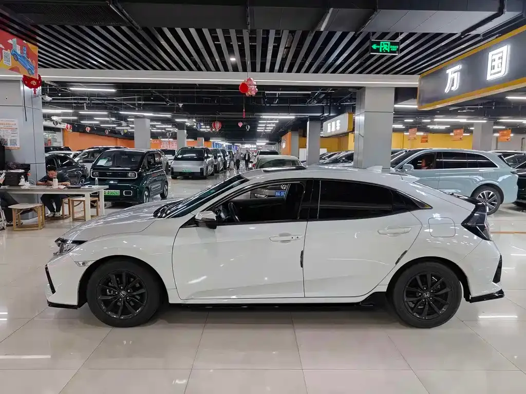 Honda Civic — фото 4