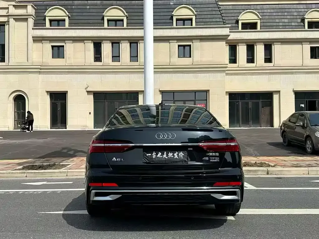 Audi A6L — фото 2