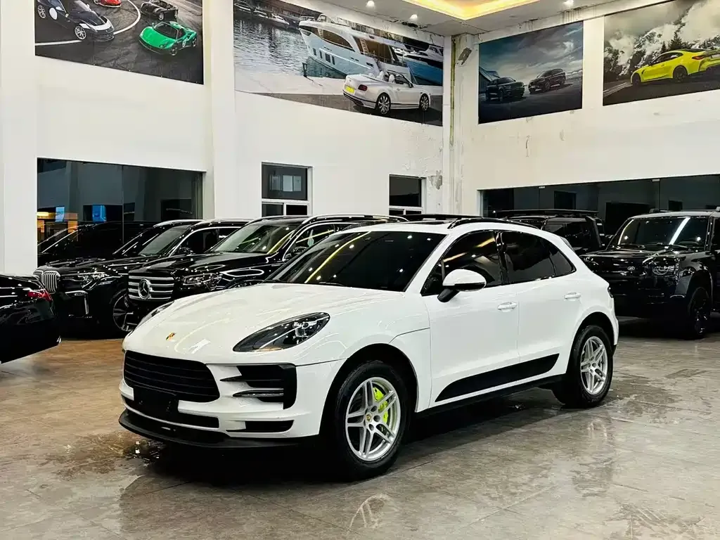 Porsche Macan — фото 1