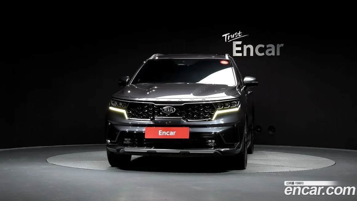 Kia Sorento — фото 5