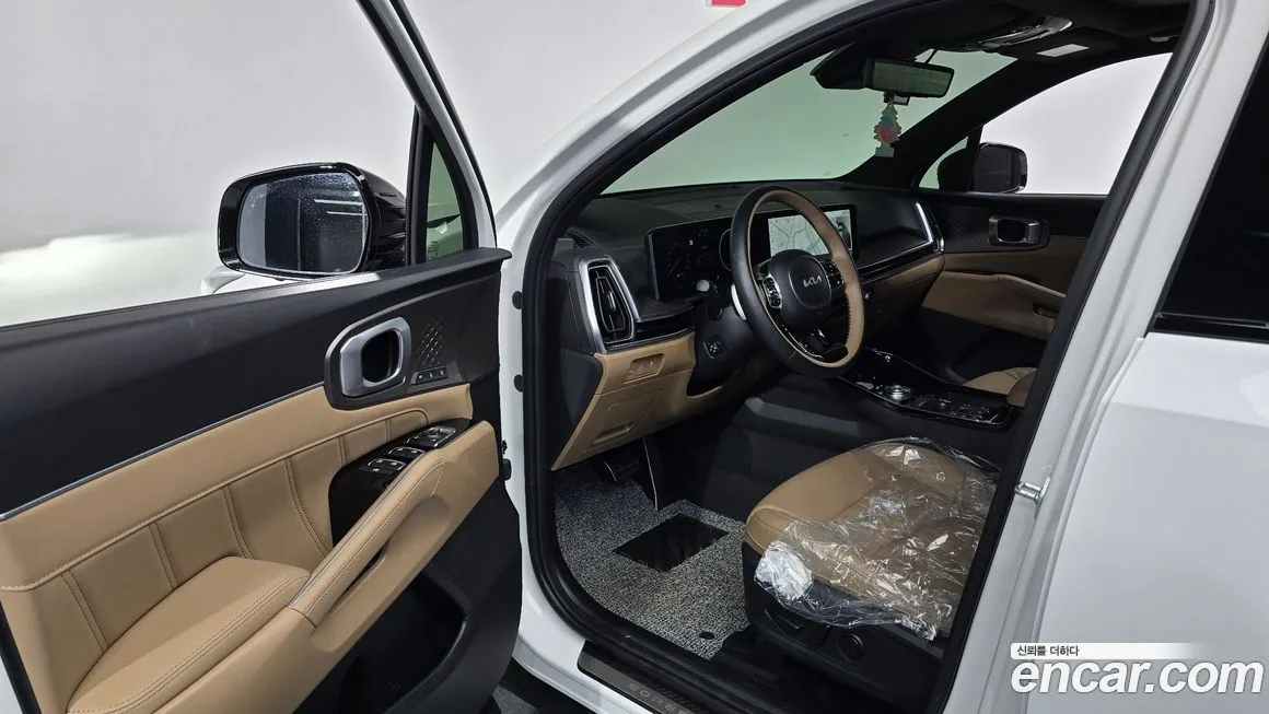 Kia Sorento — фото 6
