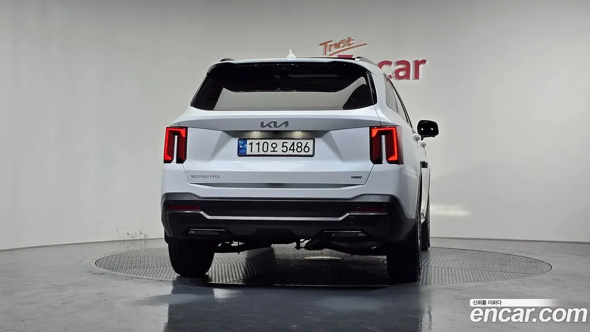 Kia Sorento — фото 5