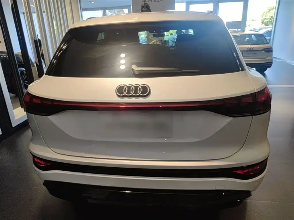 Audi Q6L e-tron 2025 из CN, фото 7