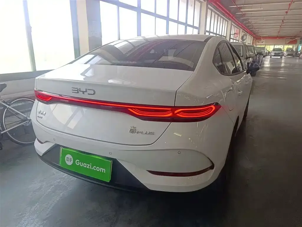 BYD Qin PLUS — фото 9