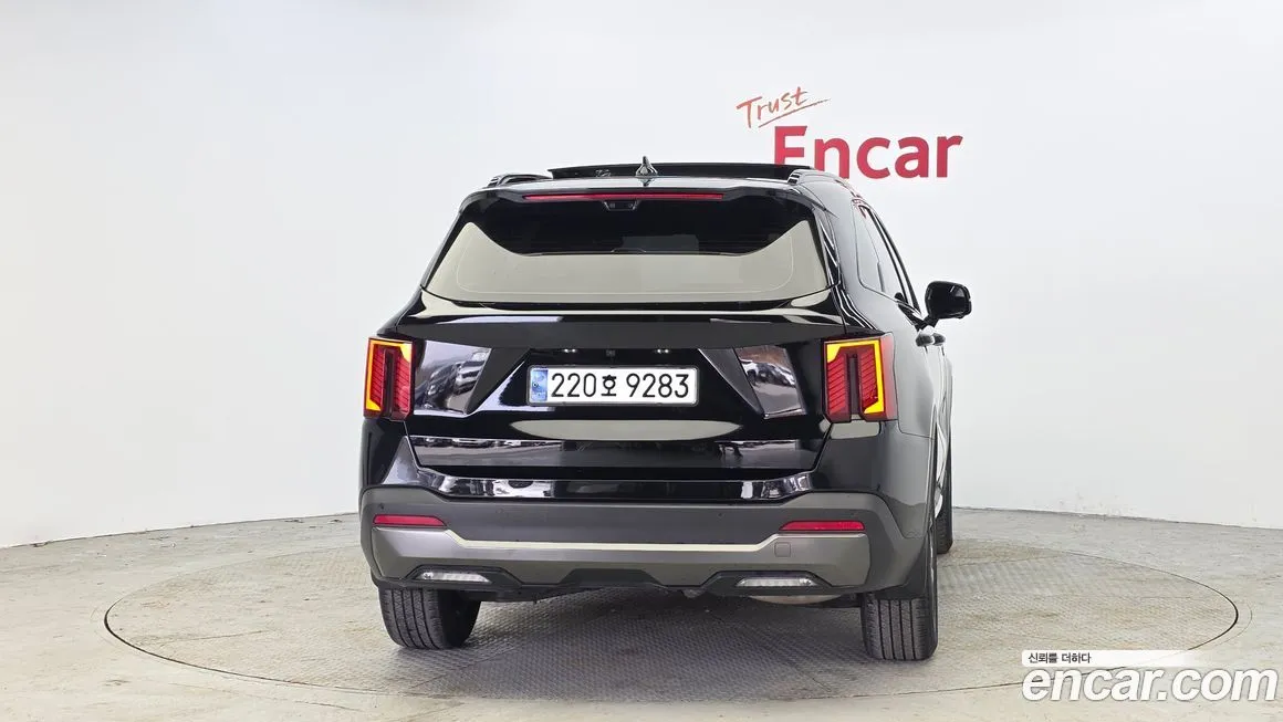 Kia Sorento — фото 4