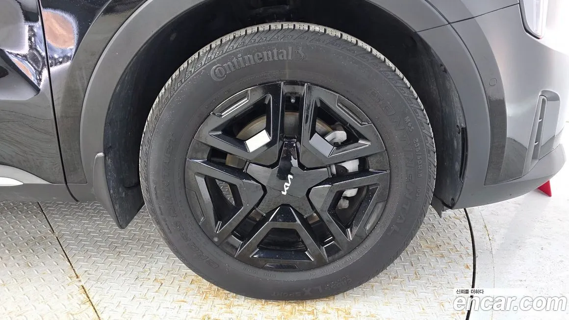 Kia Sorento — фото 9