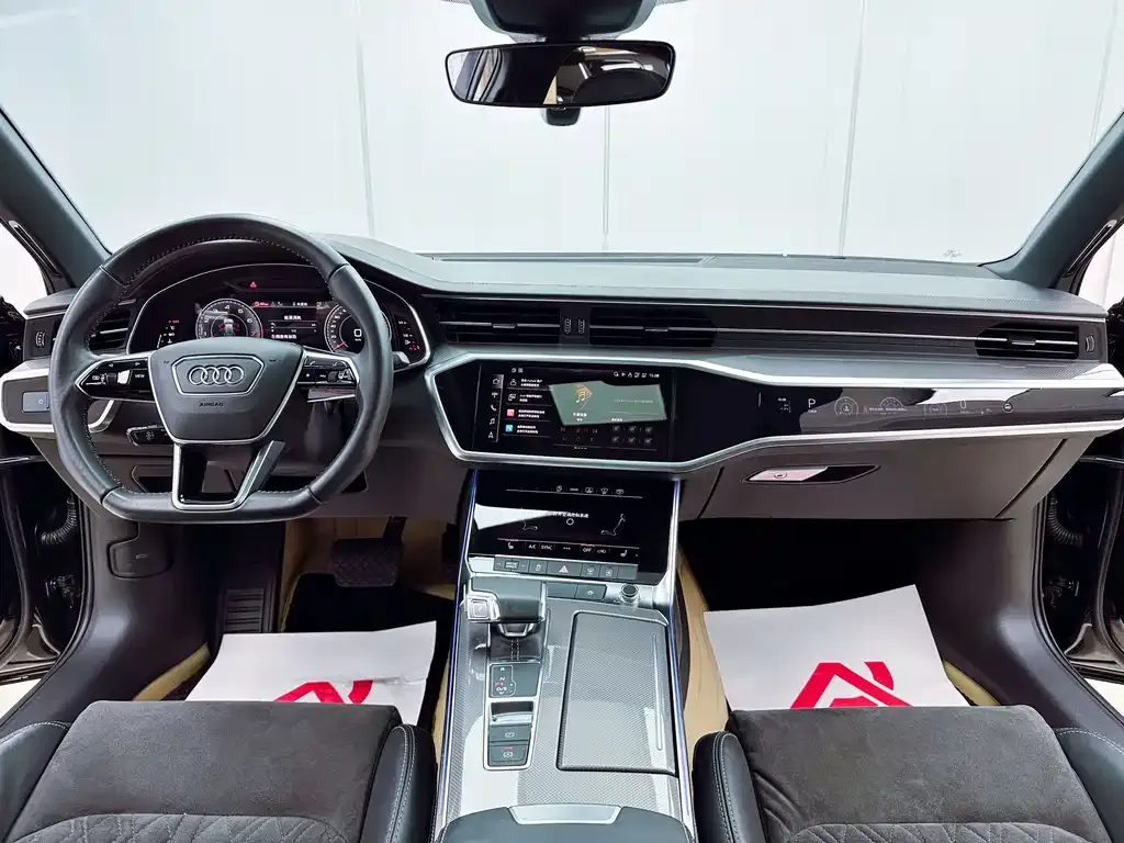Audi A6L — фото 9