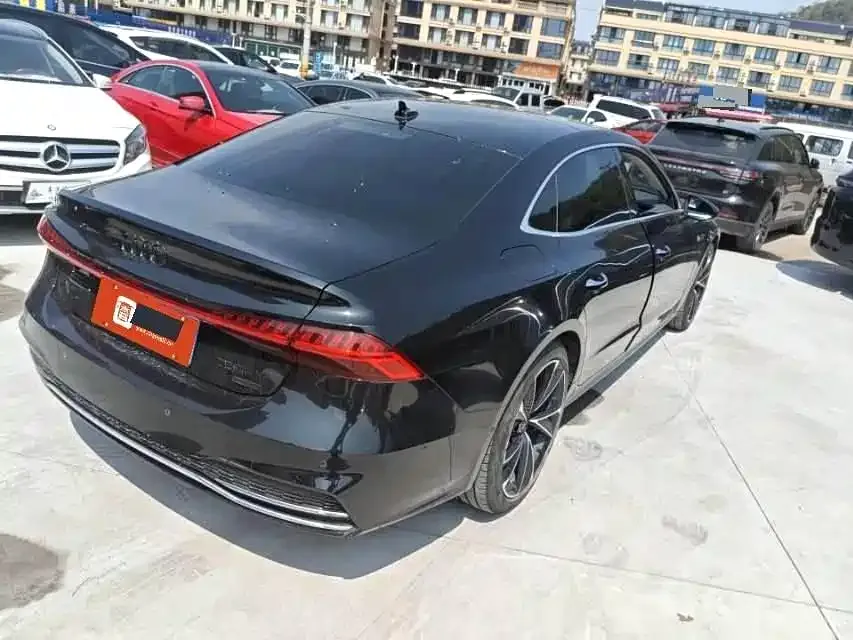 Audi A7L — фото 4
