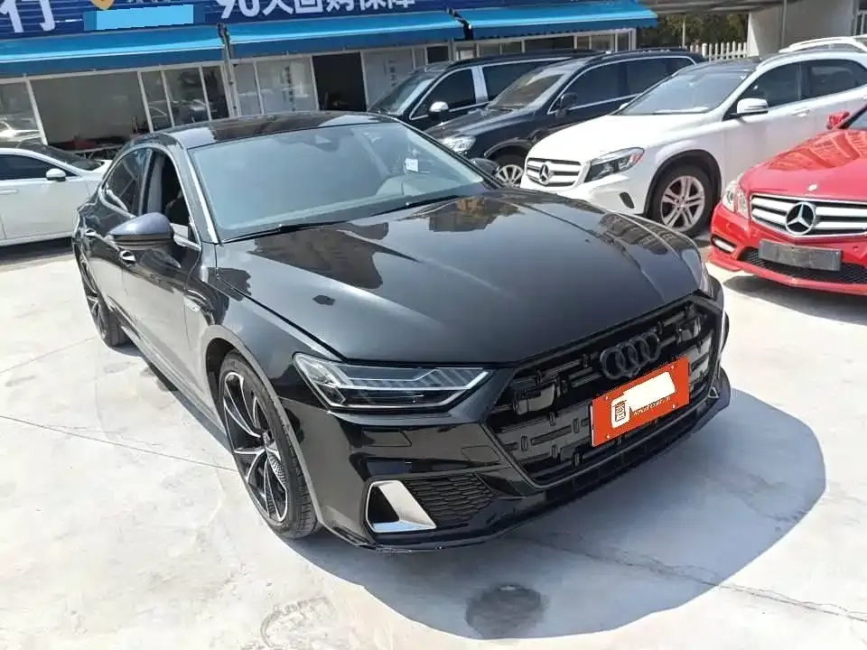 Audi A7L — фото 2