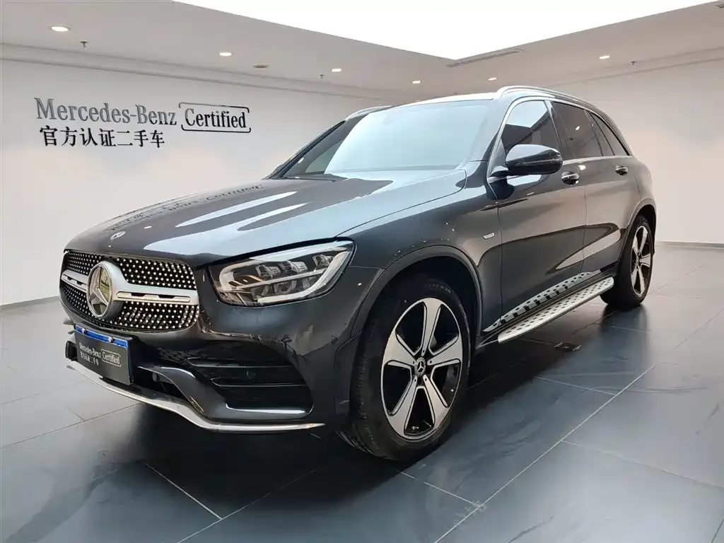Mercedes-Benz GLC — фото 1