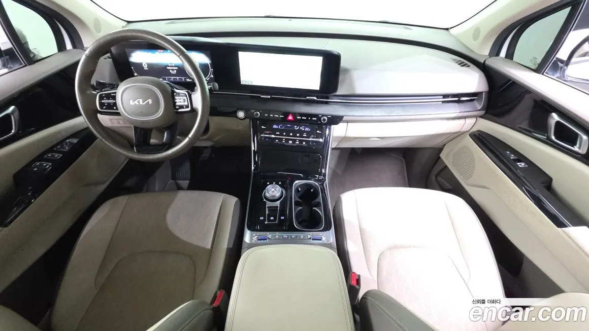 Kia Carnival — фото 6