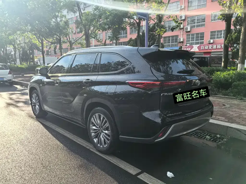 Toyota Highlander 2025 из CN, фото 6