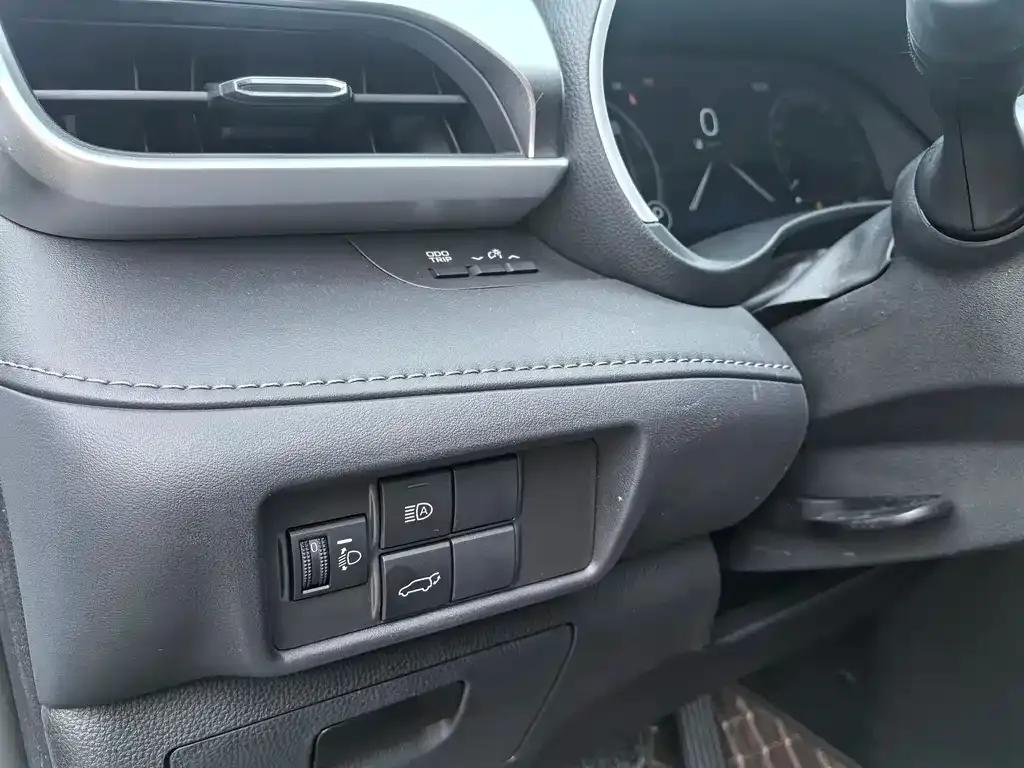 Toyota Highlander 2025 из CN, фото 4